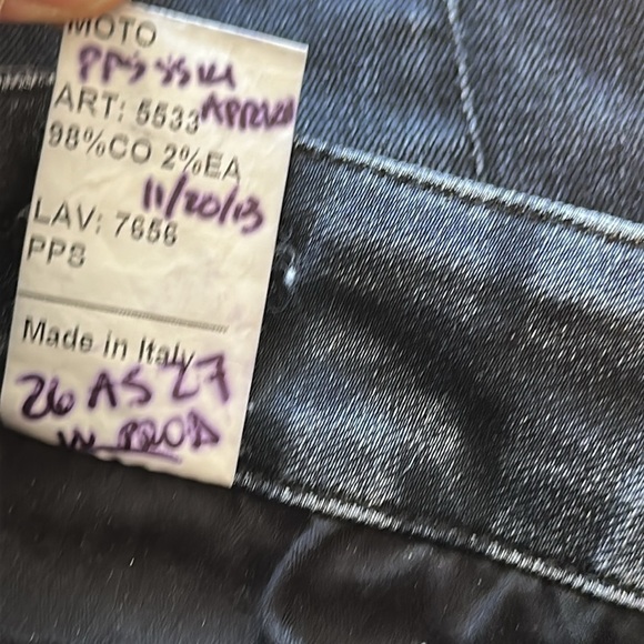 R13 sz 26 Moto Jean dark black wash, zips at ankles great condition - Picture 5 of 9